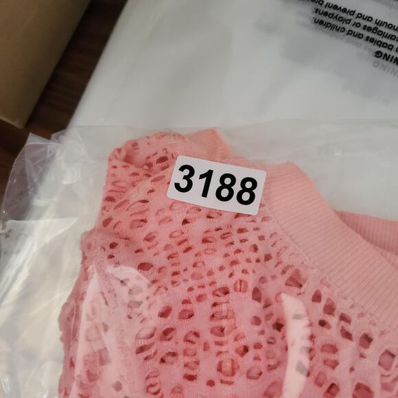 We The Free Sweater Womens Small Pink Lace Eyelet Pullover Y2K Fairy Grunge Punk - Picture 9 of 9